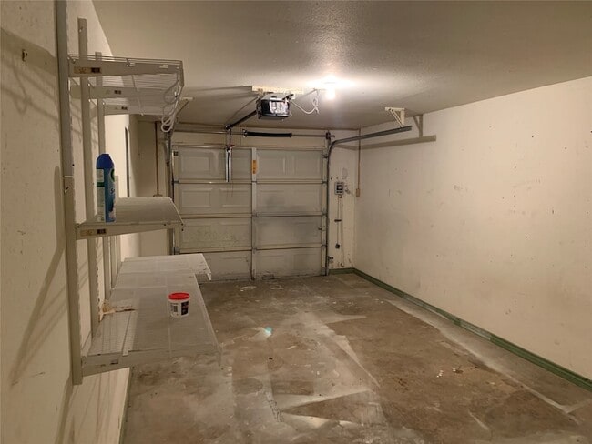 Building Photo - 316 Benjamin St