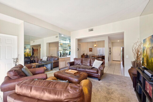 Building Photo - 48538 Via Amistad