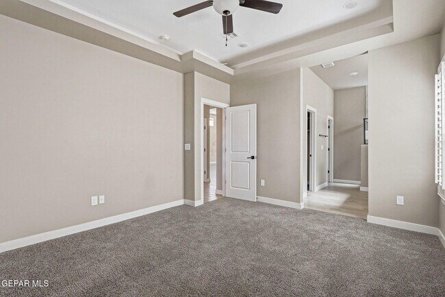 Building Photo - 12252 Desert Dove Ave
