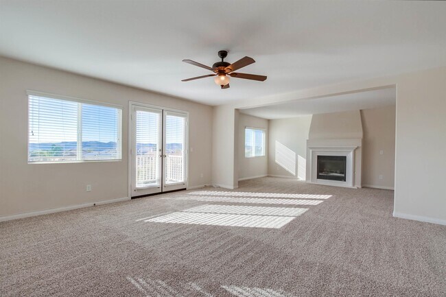 Building Photo - 1059 Vista Pointe Blvd