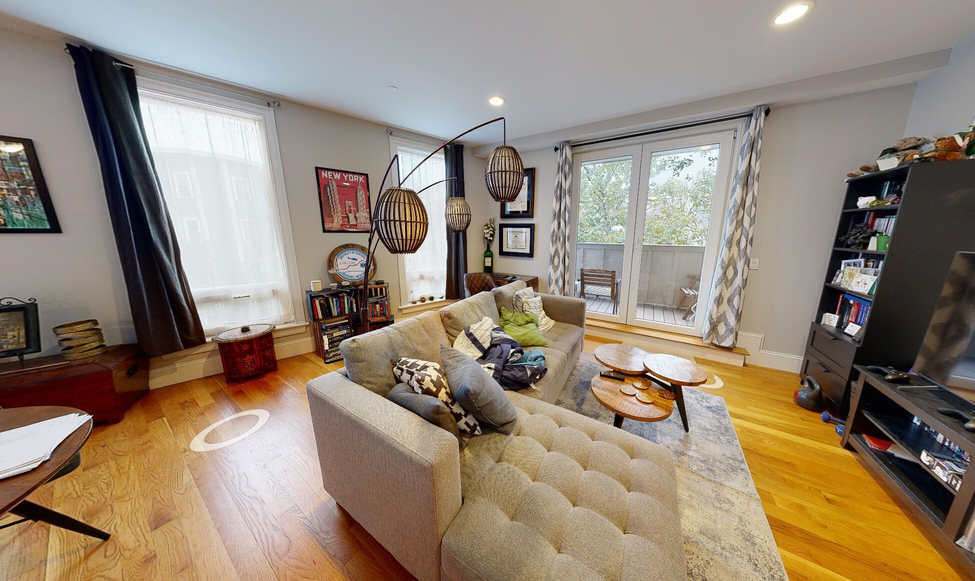 Building Photo - 168 Hampshire St