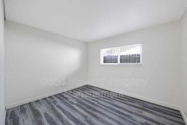 Building Photo - 19111 Carp Cir