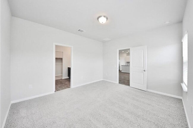Building Photo - 1513 Fort Dessau Rd
