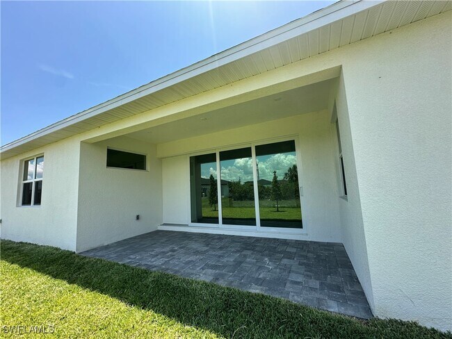Building Photo - 4155 NW 38th St