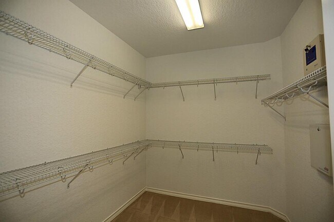 Building Photo - 26102 Bent Meadow Ct