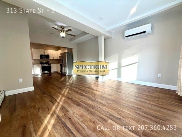 Building Photo - 313 State St