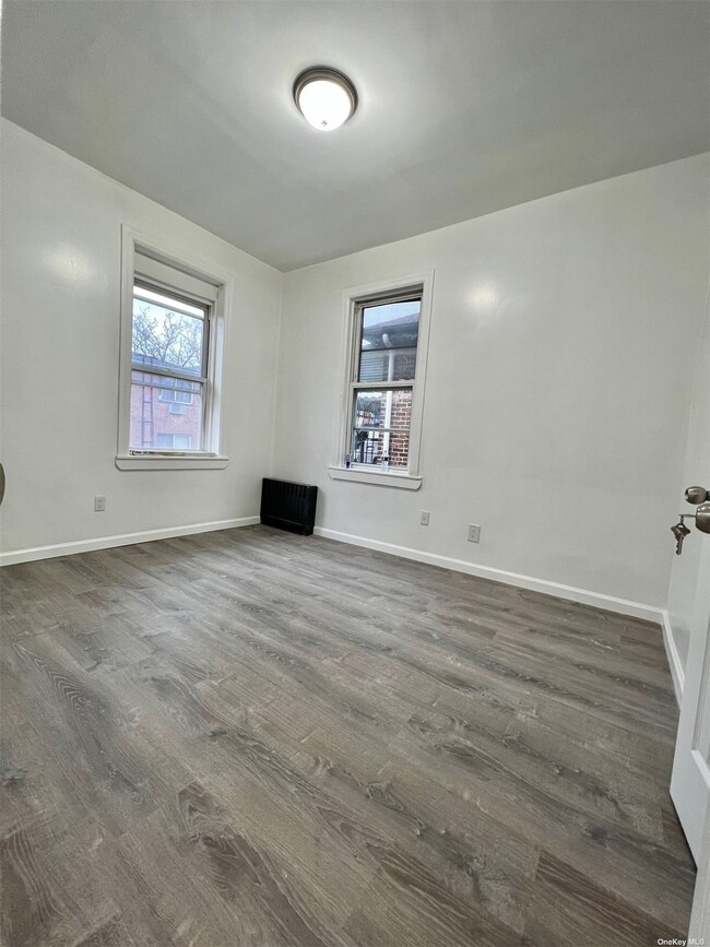 Building Photo - 104-23 37th Dr