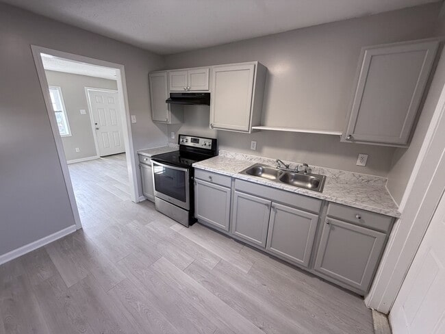 Building Photo - 1155 N Belvedere Blvd