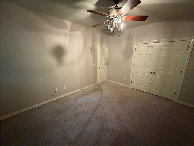 Building Photo - 3121 N Tartan Way
