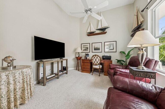 Building Photo - 119 Coral Cay Dr