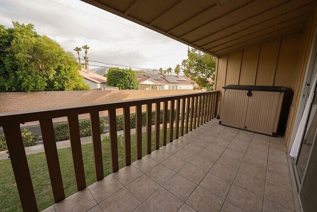 Building Photo - 77805 California Dr