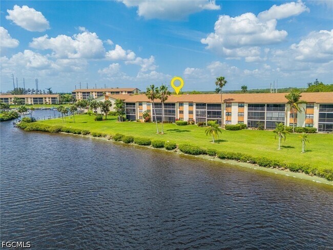 Building Photo - 16200 Bay Pointe Blvd