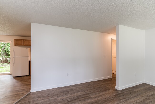 Building Photo - 18404 78th Ave E
