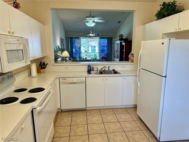 Building Photo - 675 Luisa Ln