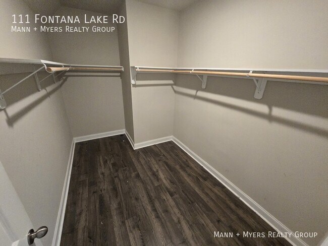 Building Photo - 111 Fontana Lake Rd