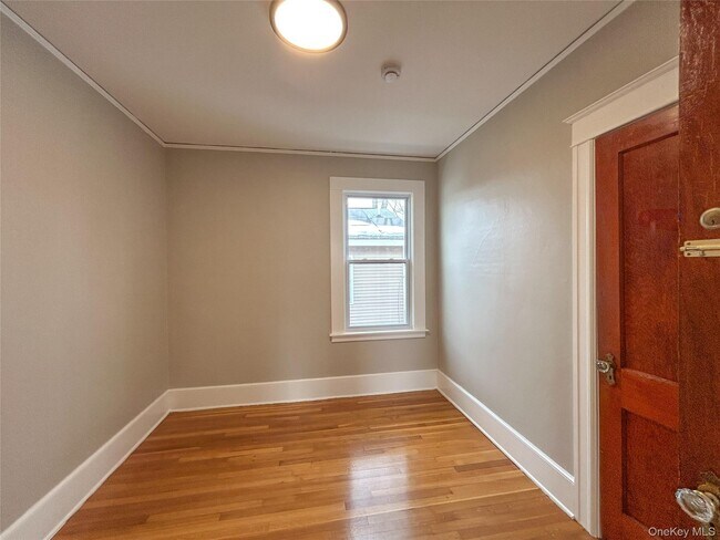 Building Photo - 51 Park Ave