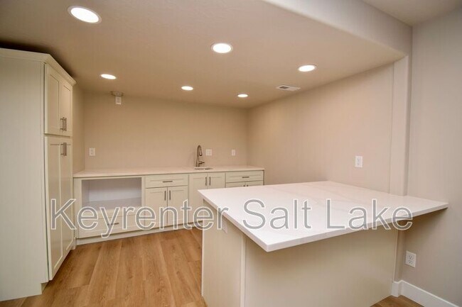 Building Photo - 2101 Plum Harvest Way