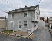 Building Photo - 3 bedroom 1 bath single family house