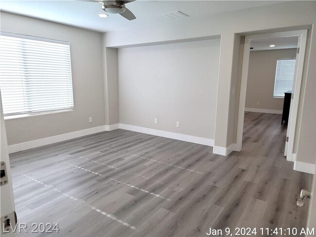 Building Photo - PARTIALLY FURNISHED 2-STORY HOME LOCATED O...