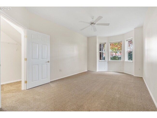 Building Photo - 1280 Northeast 63rd Way