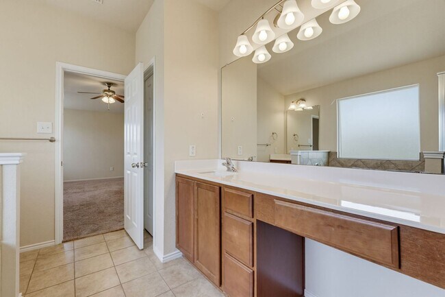 Building Photo - 9701 Raeburn Court