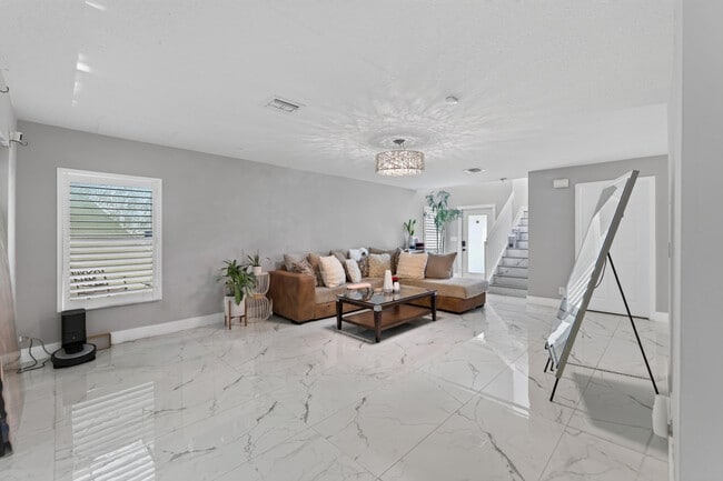 Building Photo - 6544 Adriatic Way