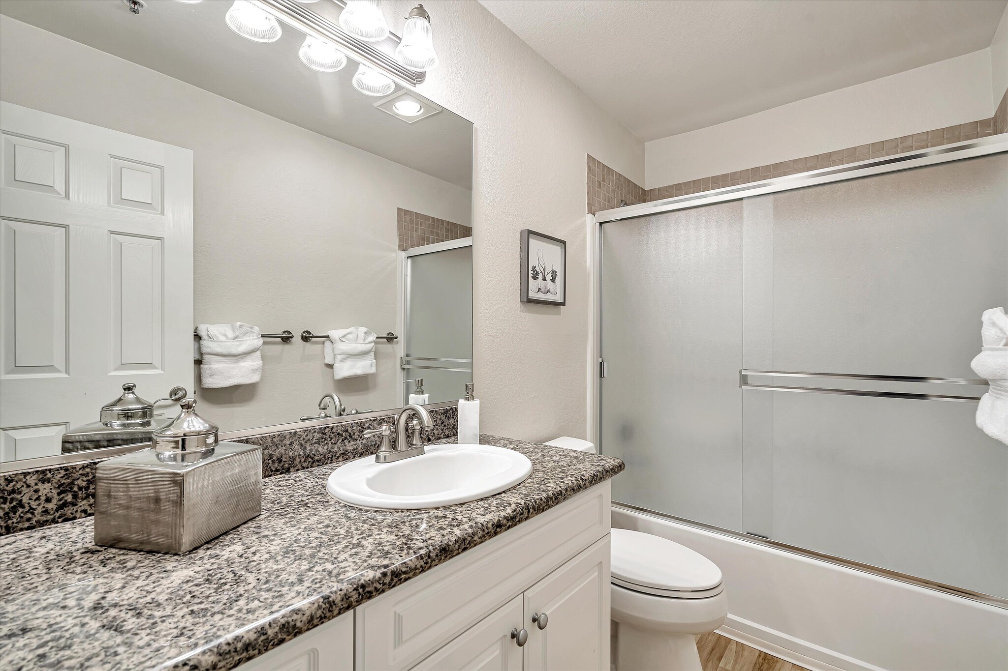 Building Photo - 440 Bollinger Canyon Ln