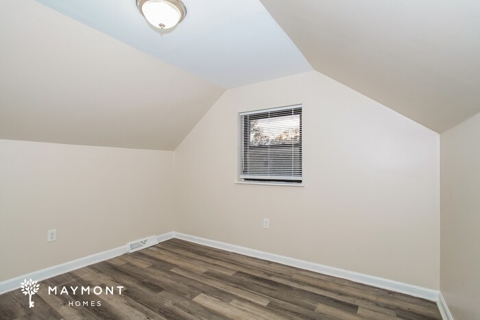 Building Photo - 9753 Woodmill Ln