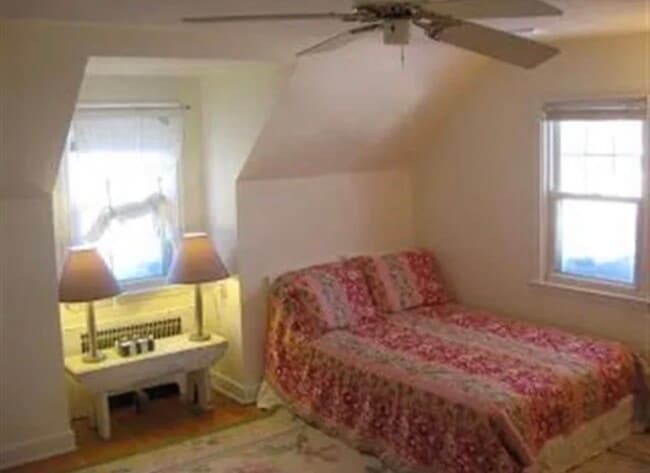 Building Photo - 125 Park Ave