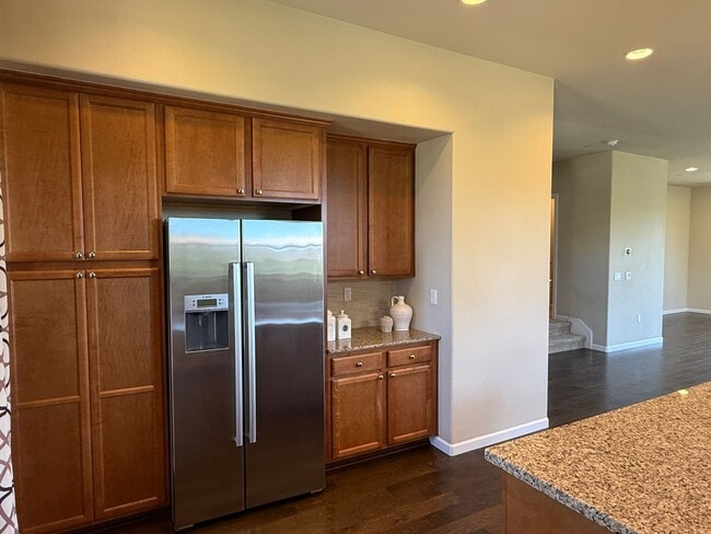Building Photo - Executive Evergreen Valley Townhome