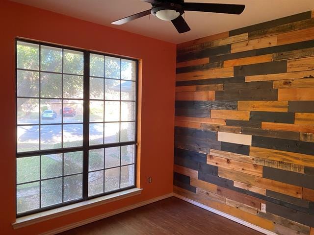 Building Photo - 8208 Willow Glen Ct