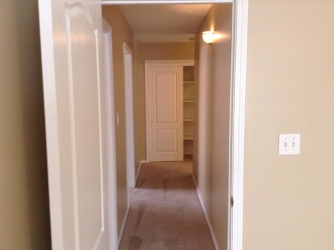 Building Photo - House