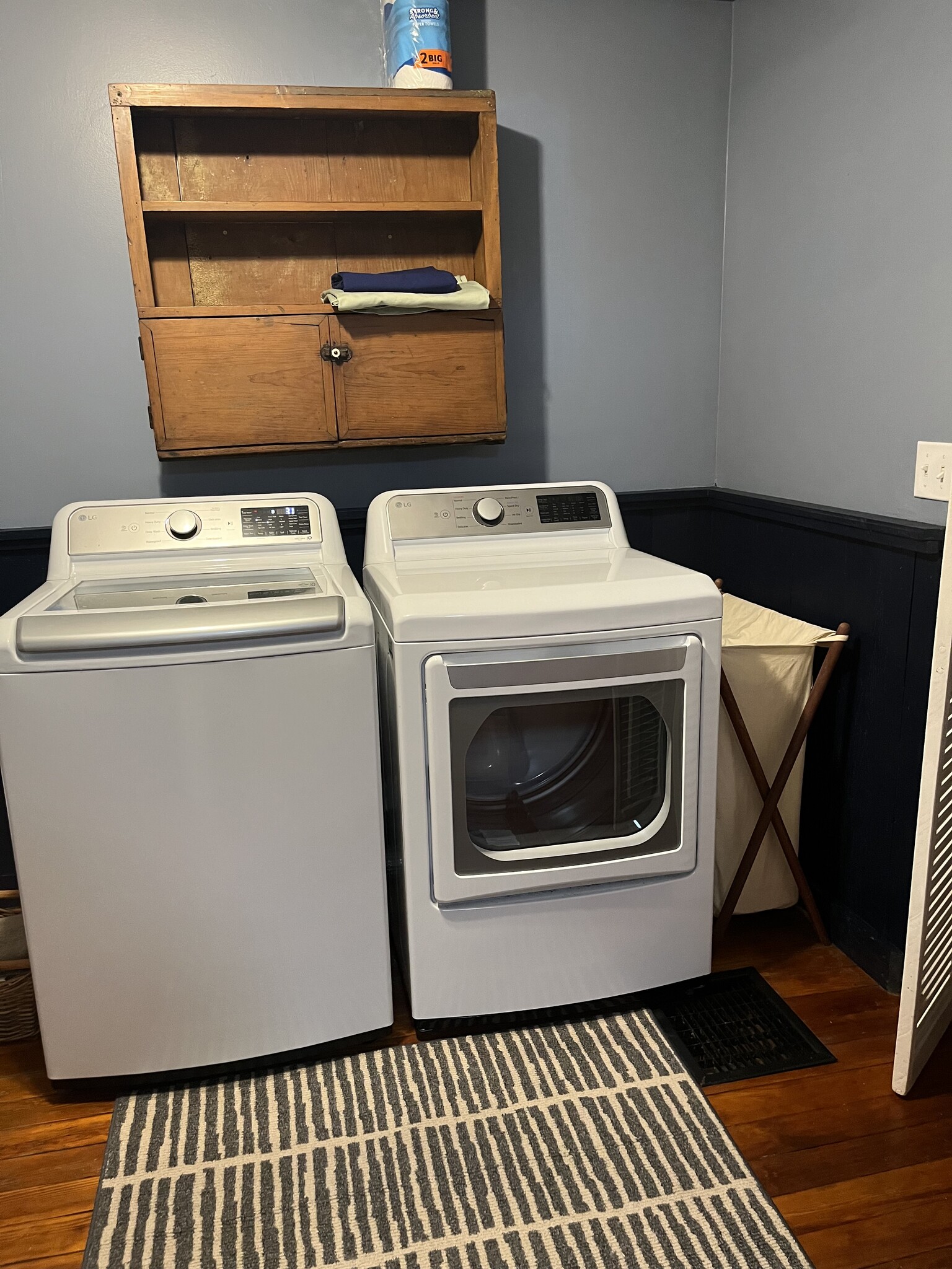 New washer and dryer. - 11 Kellogg St