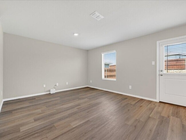 Building Photo - 5568 Corduroy Rd