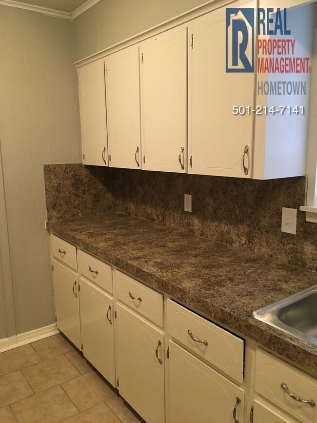 Building Photo - 2309 Ridge Park Dr