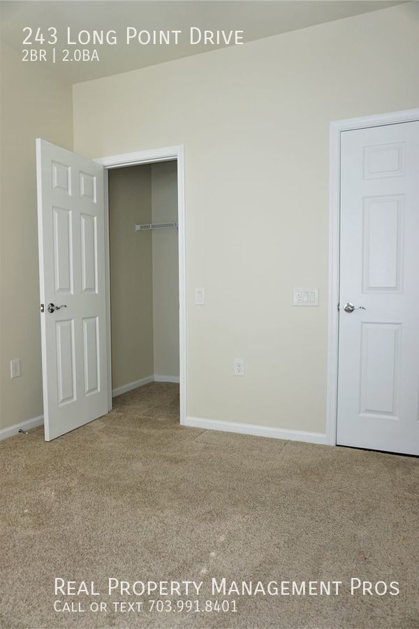 Building Photo - Home For Rent in 55+ Community!