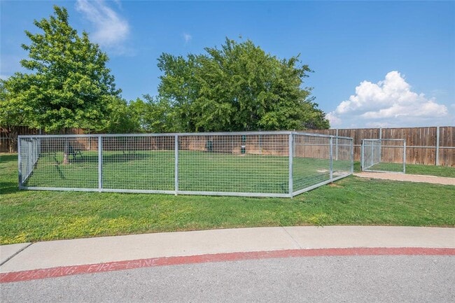 Building Photo - 7805 Cooper Ln