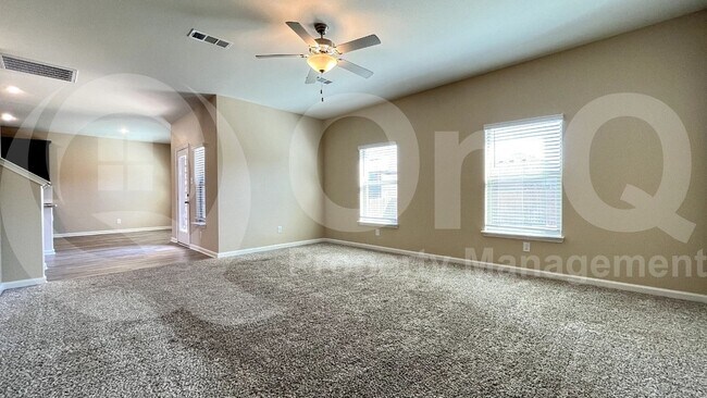 Building Photo - 283 Moonstone Way