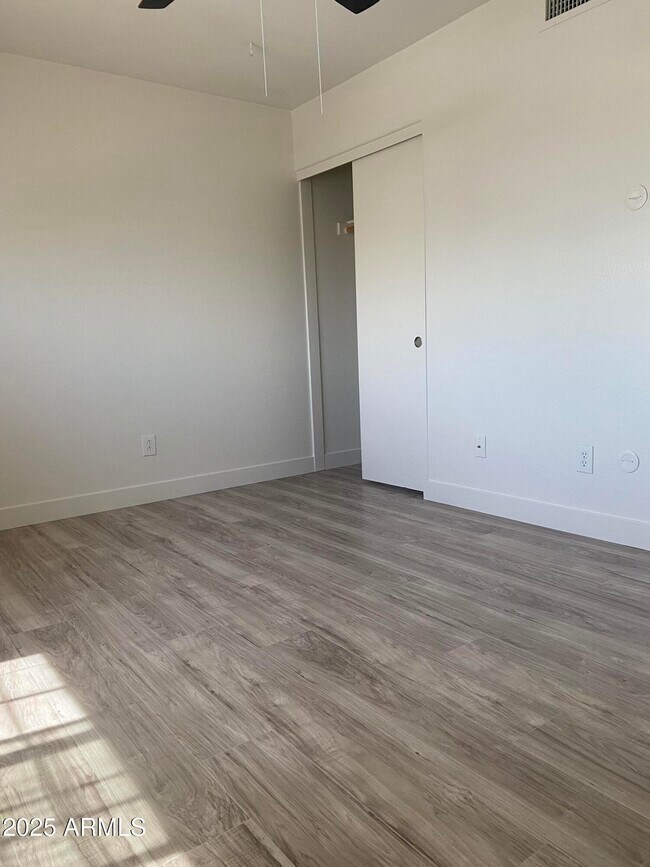 Building Photo - 7374 W Los Gatos Dr