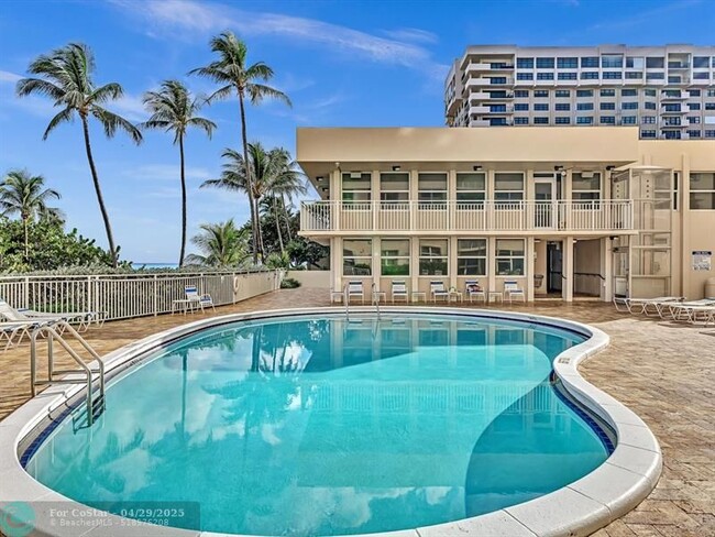 Building Photo - 5200 N Ocean Blvd