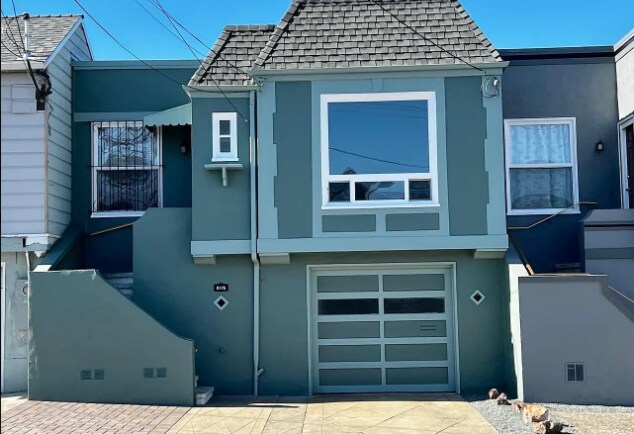 Primary Photo - 2175 44th Ave