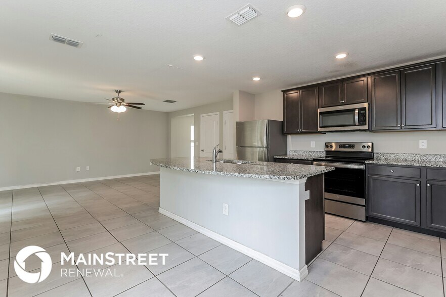 Building Photo - 1707 Sail Ct