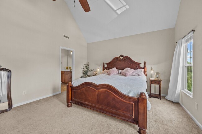 Building Photo - 431 Bald Cypress Ln