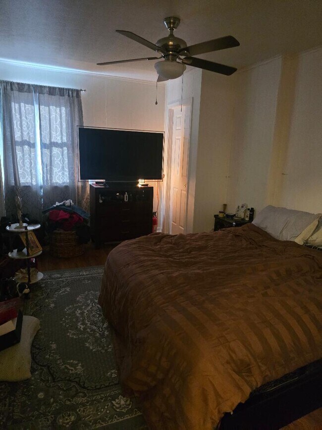 Building Photo - 4 Welty Ave