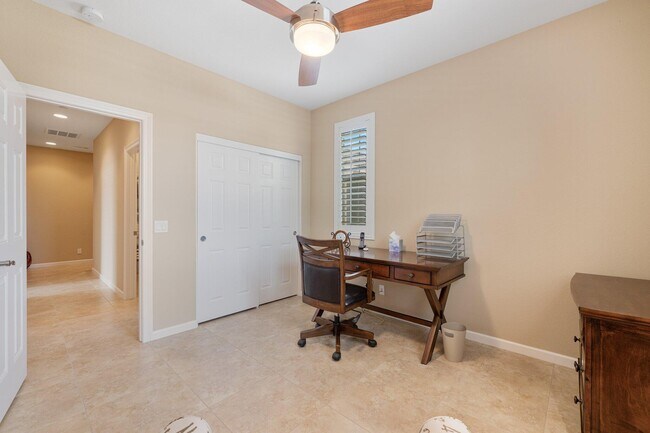 Building Photo - 73757 Picasso Dr