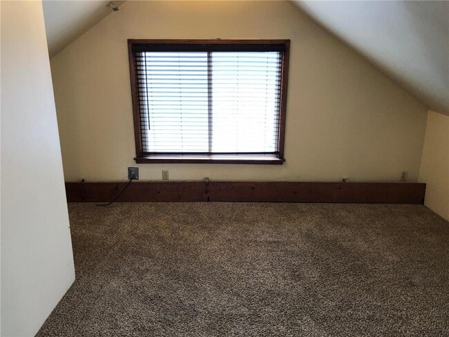 Building Photo - 900 30th Ave S