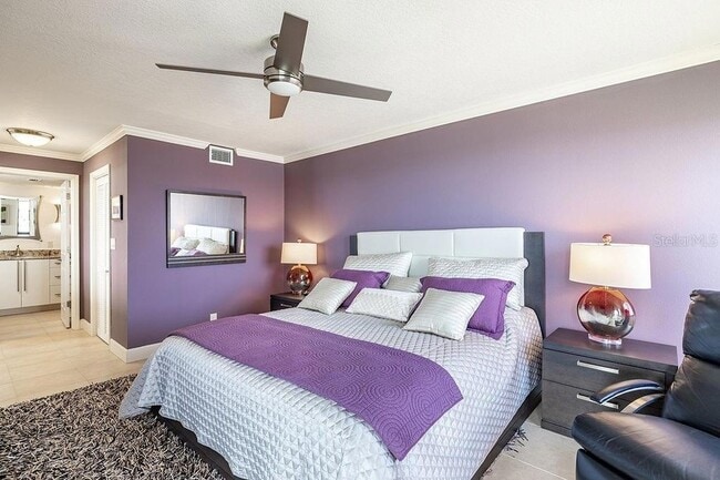 Building Photo - 9425 Blind Pass Rd