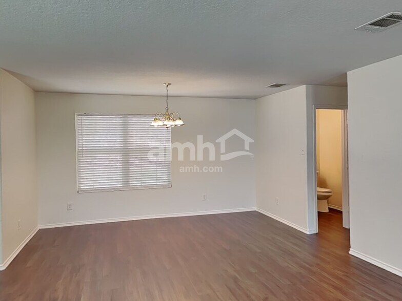 Building Photo - 6163 Brandys Farm