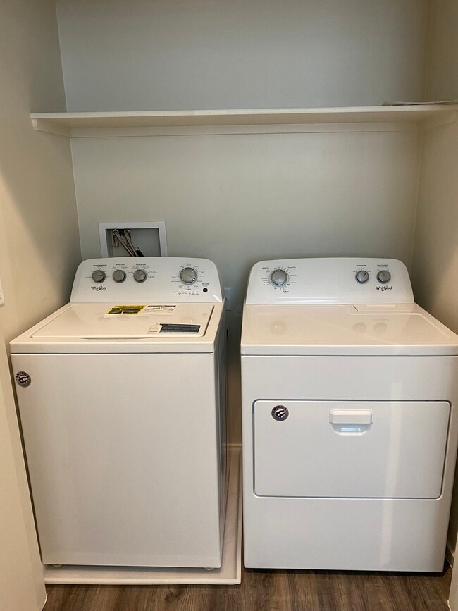 Building Photo - 8676 E Avant Garde Way