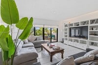 Building Photo - 575 Crandon Blvd